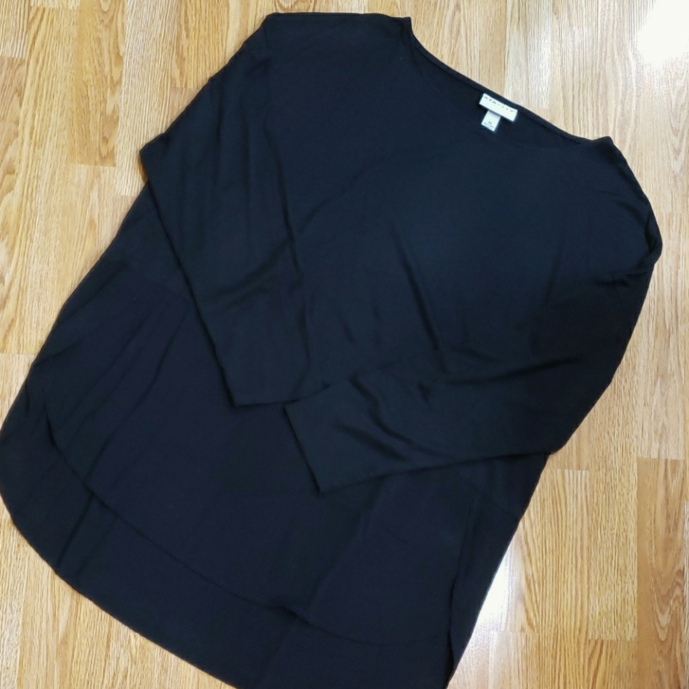 Black slub knit tunic